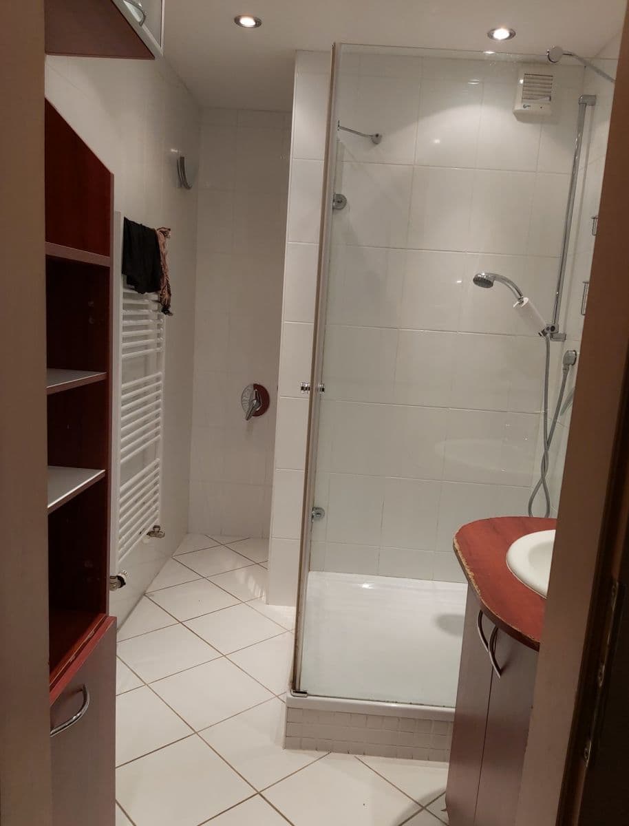 Prenájom bytu 2-izbový 45 m², Okružní, Vestec, Středočeský kraj Prenájom bytu 2-izbový 45 m², Okružní, Vestec, Středočeský kraj