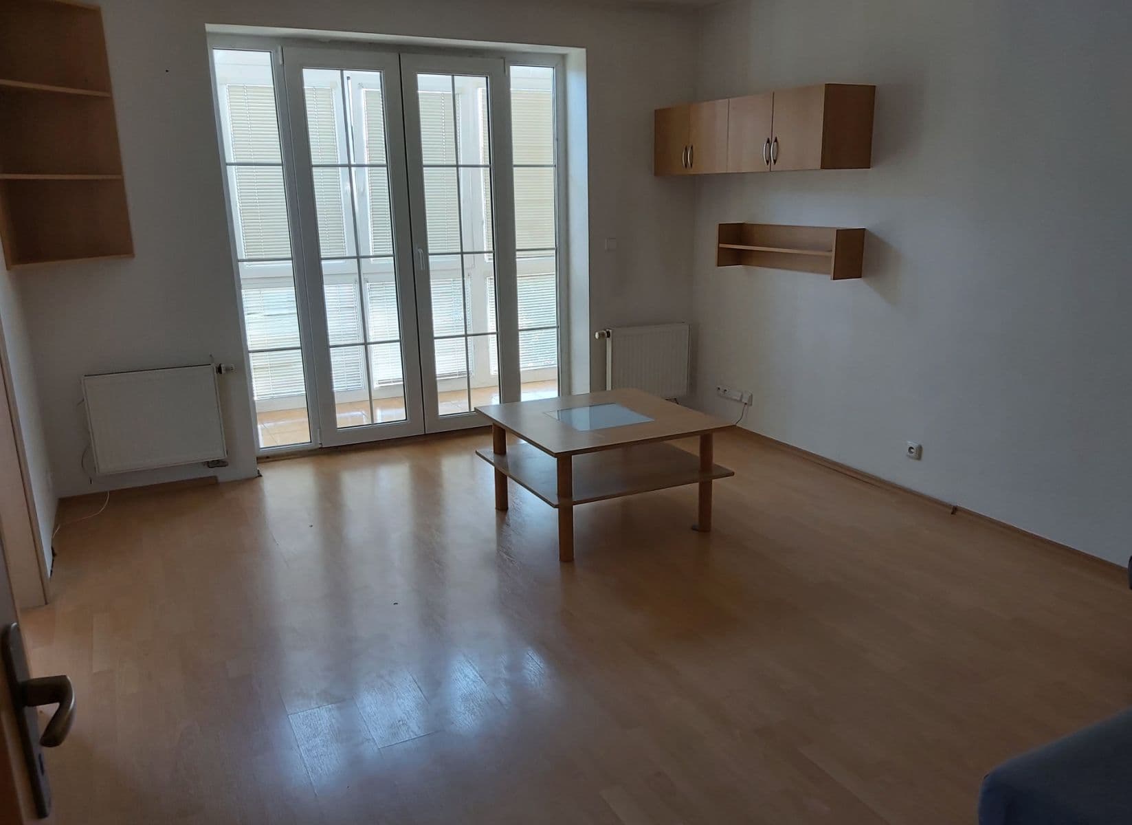 Prenájom bytu 2-izbový 45 m², Okružní, Vestec, Středočeský kraj Prenájom bytu 2-izbový 45 m², Okružní, Vestec, Středočeský kraj