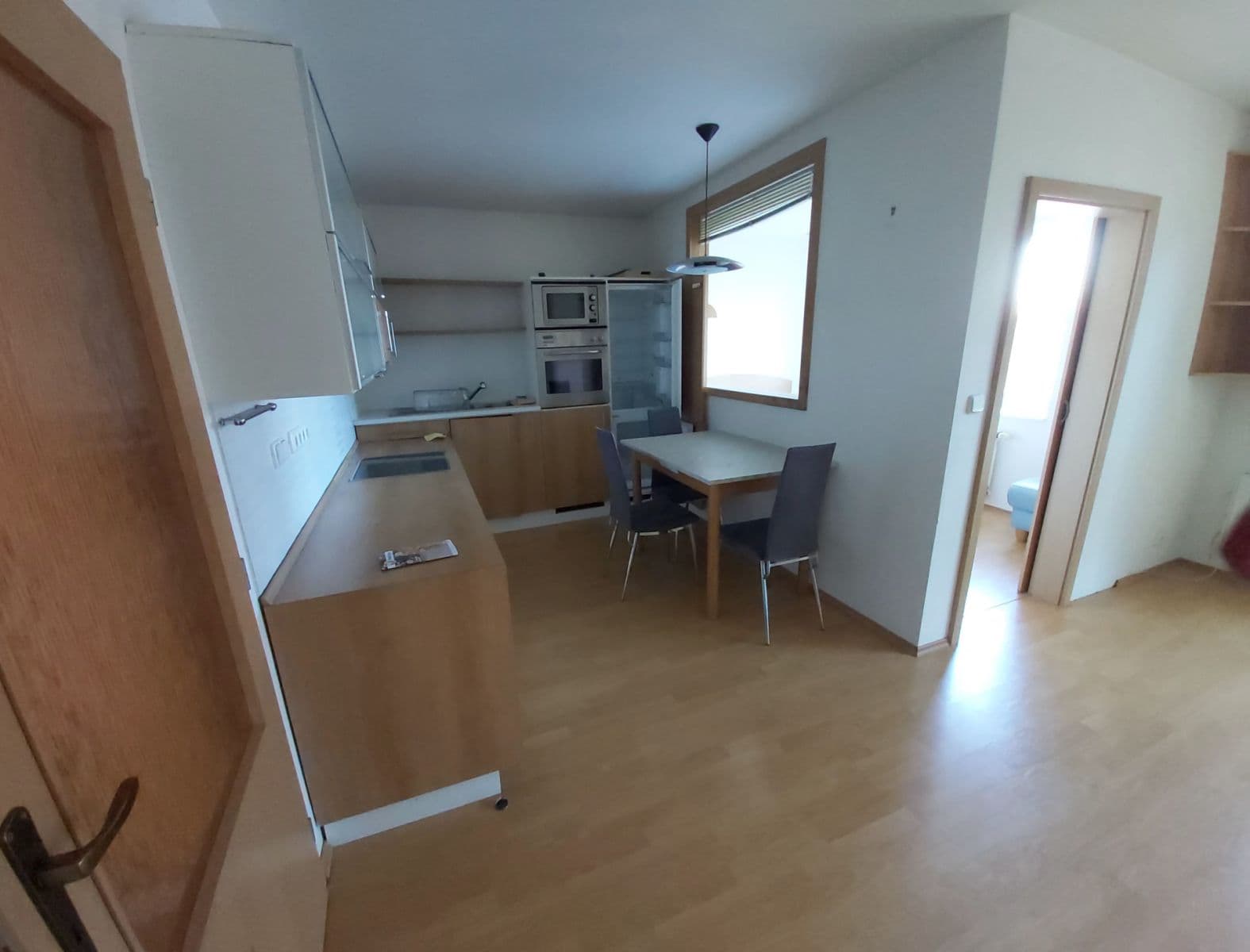 Prenájom bytu 2-izbový 45 m², Okružní, Vestec, Středočeský kraj Prenájom bytu 2-izbový 45 m², Okružní, Vestec, Středočeský kraj