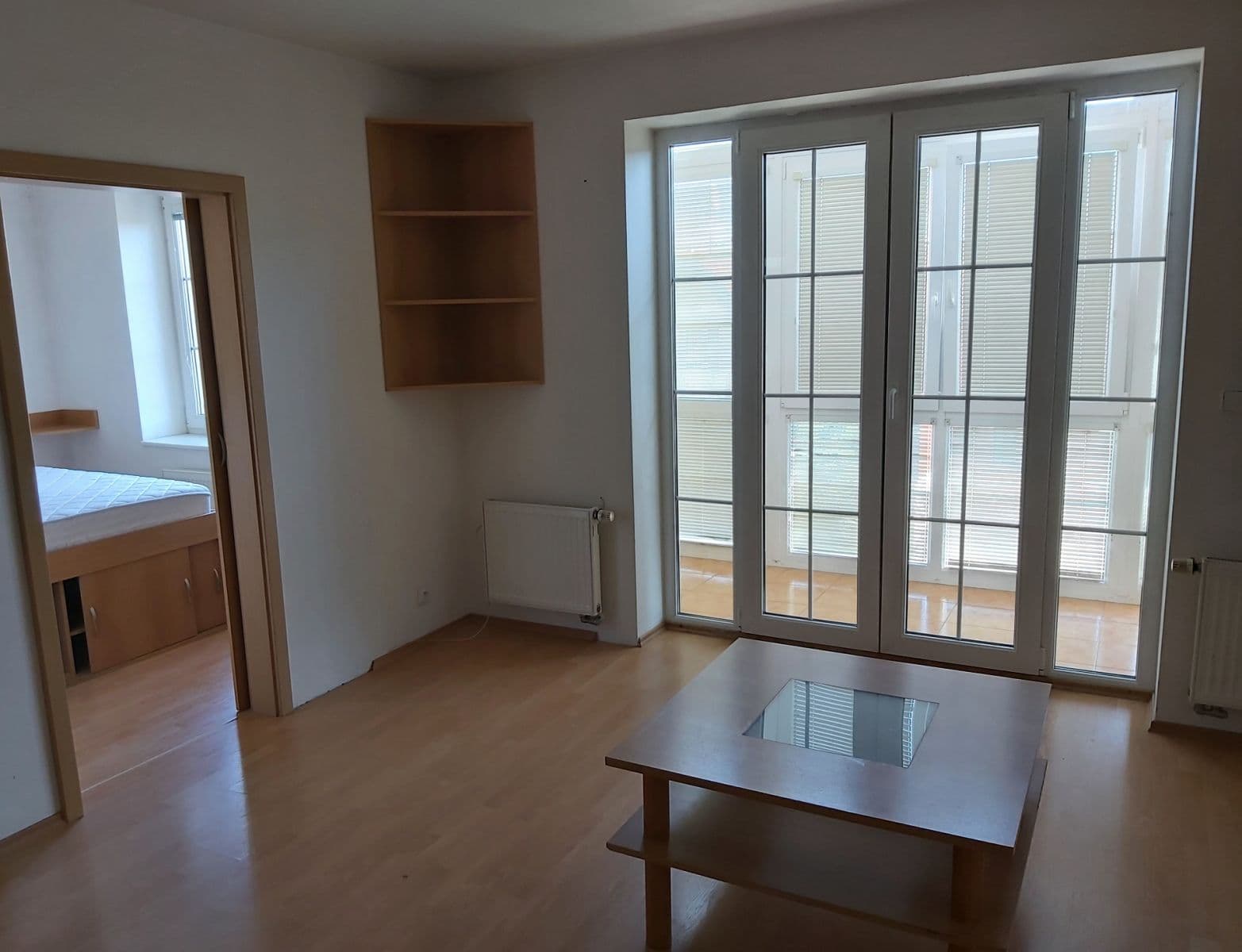 Prenájom bytu 2-izbový 45 m², Okružní, Vestec, Středočeský kraj Prenájom bytu 2-izbový 45 m², Okružní, Vestec, Středočeský kraj