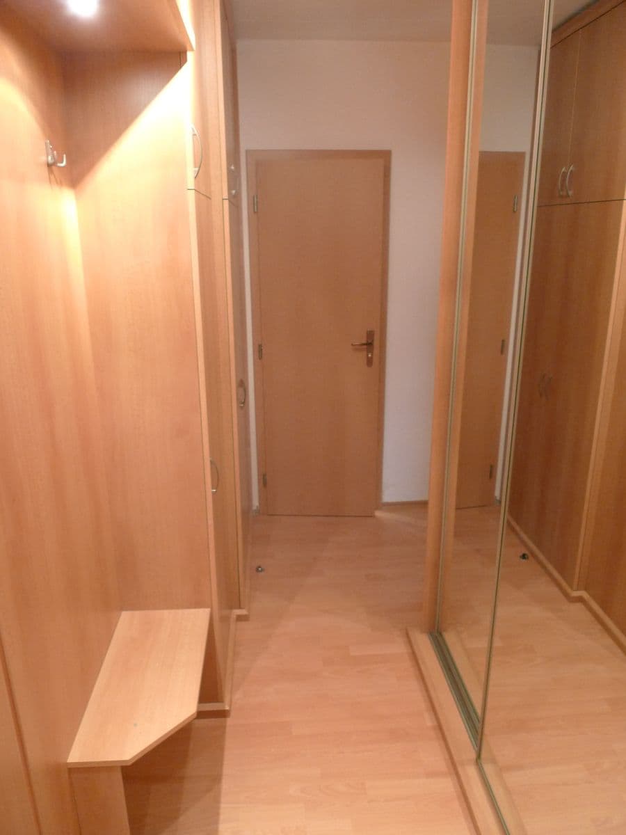 Prenájom bytu 2-izbový 45 m², Okružní, Vestec, Středočeský kraj Prenájom bytu 2-izbový 45 m², Okružní, Vestec, Středočeský kraj