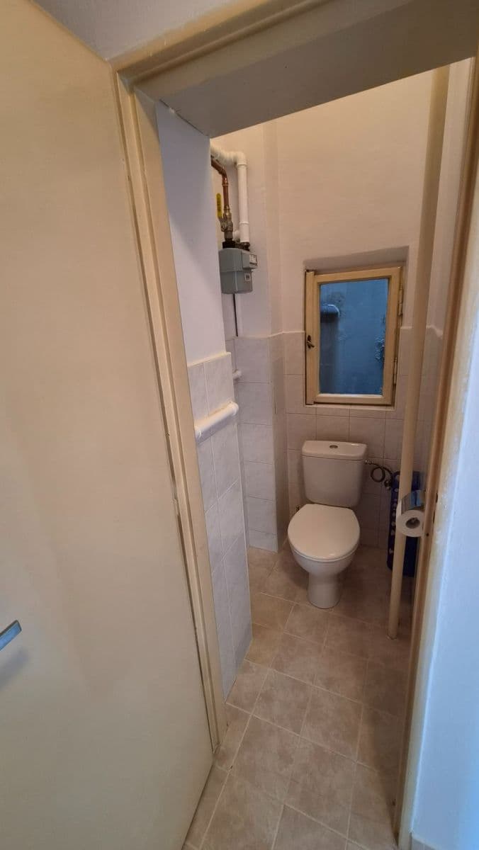 Prenájom bytu 2-izbový 45 m², Šestidomí, Praha, Praha Prenájom bytu 2-izbový 45 m², Šestidomí, Praha, Praha