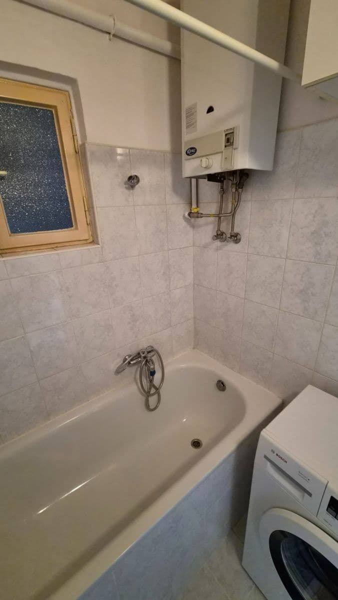 Prenájom bytu 2-izbový 45 m², Šestidomí, Praha, Praha Prenájom bytu 2-izbový 45 m², Šestidomí, Praha, Praha