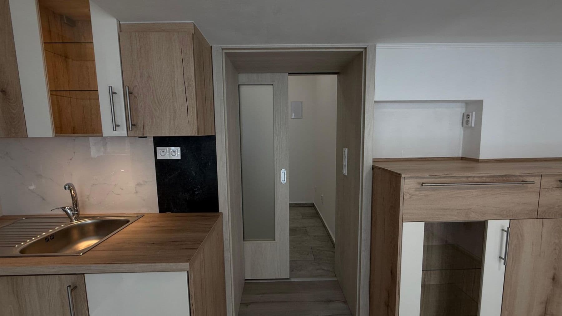 Prenájom bytu 2-izbový 46 m², Železničářská, Jičín, Královéhradecký kraj Prenájom bytu 2-izbový 46 m², Železničářská, Jičín, Královéhradecký kraj