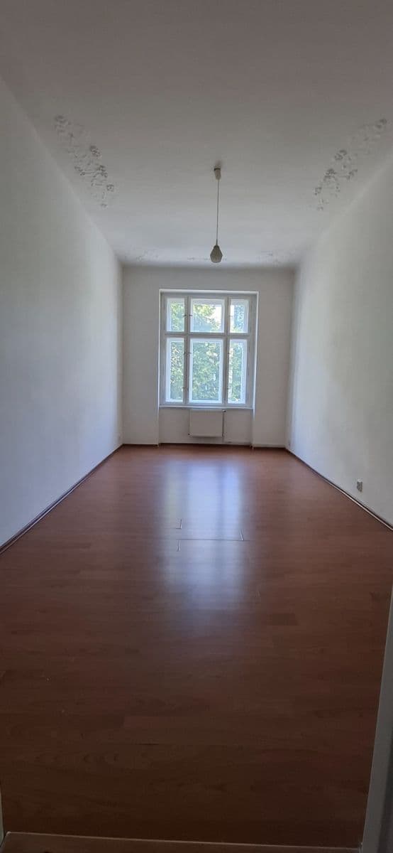 Prenájom bytu 3-izbový 85 m², Na Střelnici, Praha, Praha Prenájom bytu 3-izbový 85 m², Na Střelnici, Praha, Praha
