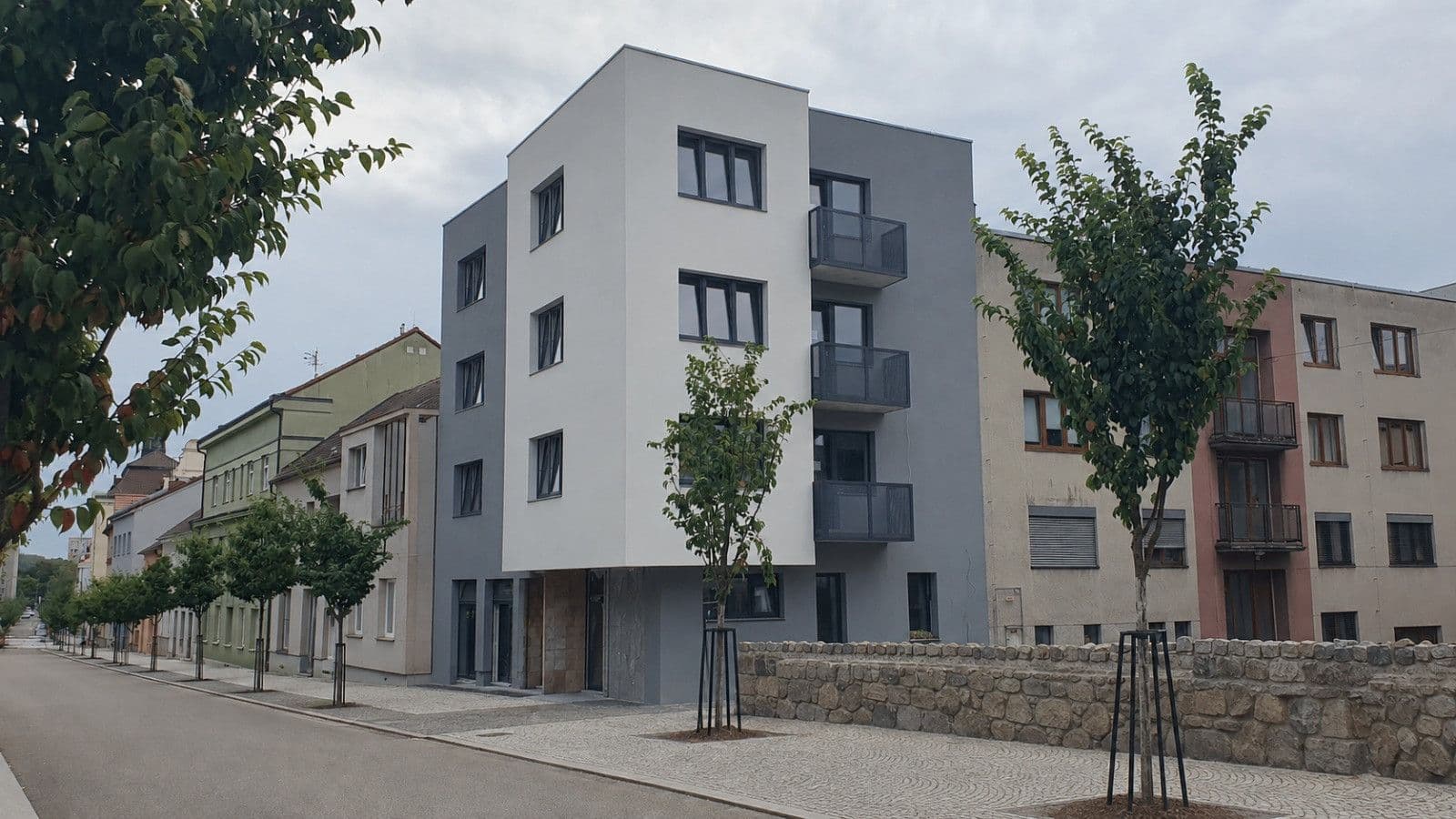 Prenájom bytu 2-izbový 45 m², Jiráskova, Benešov, Středočeský kraj Prenájom bytu 2-izbový 45 m², Jiráskova, Benešov, Středočeský kraj