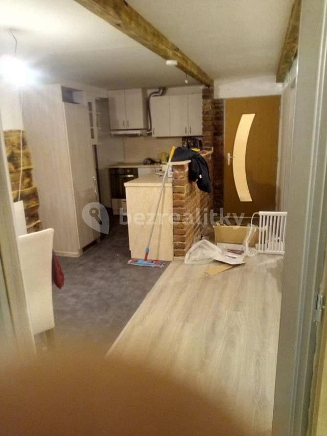 Prenájom bytu 3-izbový 65 m², Jestřabí Lhota, Středočeský kraj Prenájom bytu 3-izbový 65 m², Jestřabí Lhota, Středočeský kraj