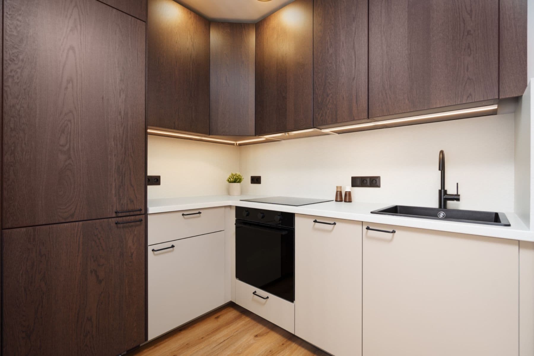 Predaj bytu 1-izbový 35 m², Jana Masaryka, Hradec Králové, Královéhradecký kraj Predaj bytu 1-izbový 35 m², Jana Masaryka, Hradec Králové, Královéhradecký kraj