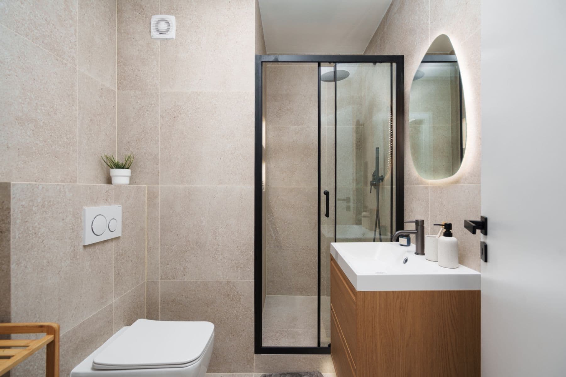 Predaj bytu 1-izbový 35 m², Jana Masaryka, Hradec Králové, Královéhradecký kraj Predaj bytu 1-izbový 35 m², Jana Masaryka, Hradec Králové, Královéhradecký kraj