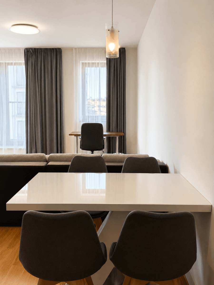 Prenájom bytu 2-izbový 67 m², Učňovská, Praha, Praha Prenájom bytu 2-izbový 67 m², Učňovská, Praha, Praha