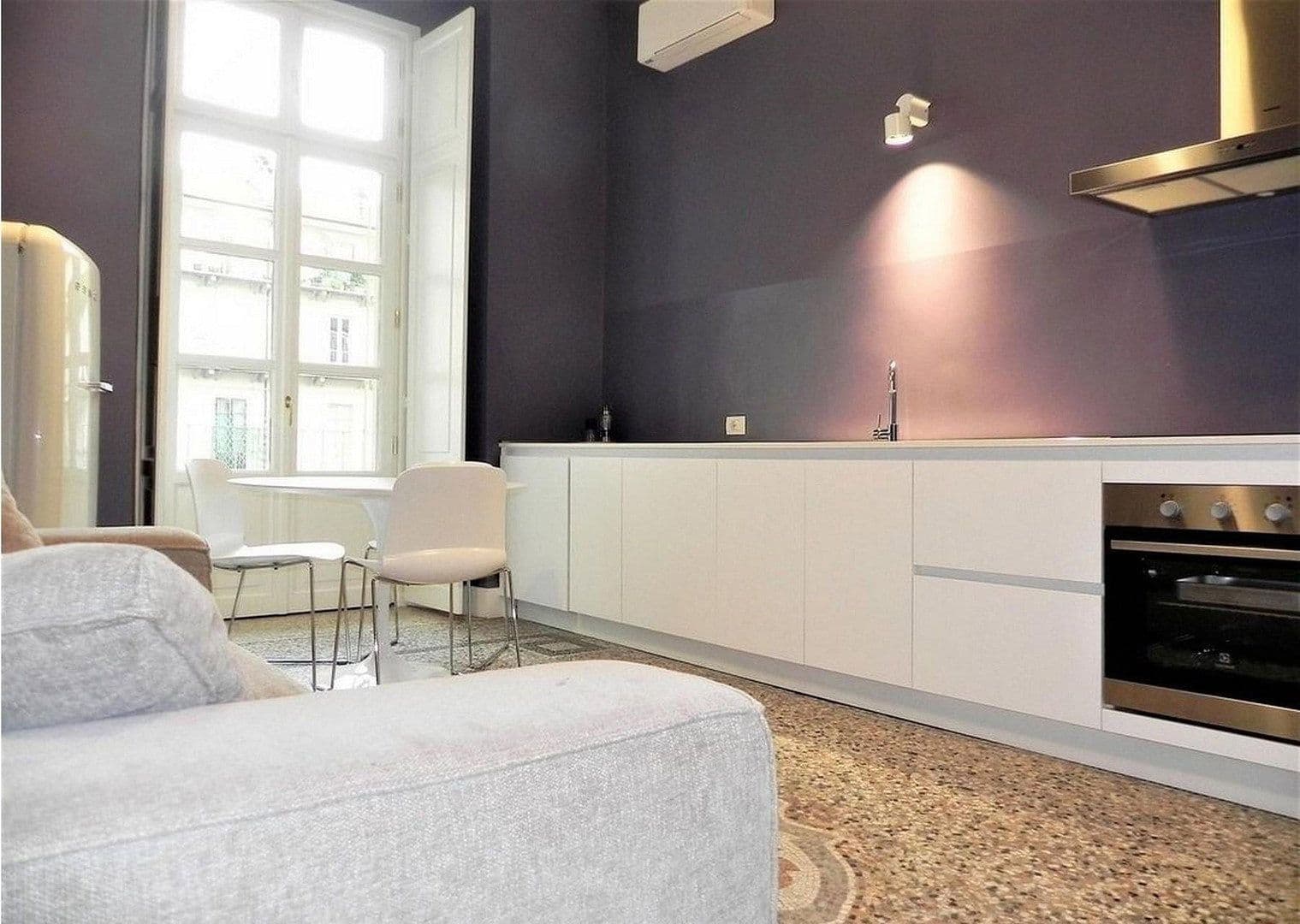 Prenájom bytu 2-izbový 50 m², Werastraße 20, Stuttgart, Bádensko-Wurttembersko Prenájom bytu 2-izbový 50 m², Werastraße 20, Stuttgart, Bádensko-Wurttembersko