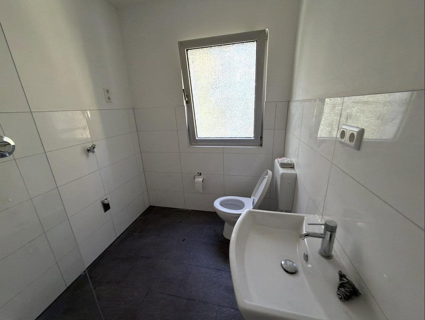 Prenájom bytu 3-izbový 80 m², Bochum, Severné Porýnie - Westfálsko Prenájom bytu 3-izbový 80 m², Bochum, Severné Porýnie - Westfálsko