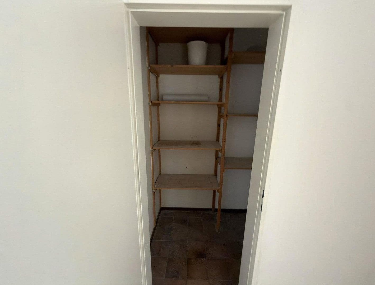 Prenájom bytu 3-izbový 80 m², Bochum, Severné Porýnie - Westfálsko Prenájom bytu 3-izbový 80 m², Bochum, Severné Porýnie - Westfálsko
