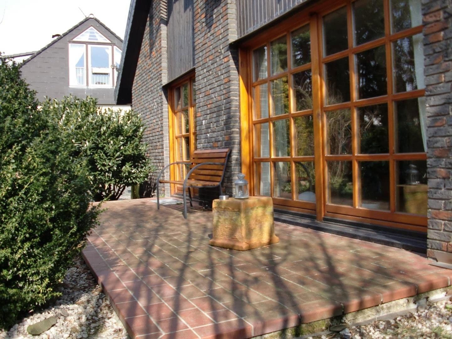 Predaj domu 195 m², pozemok 829 m², Neunkirchen-Seelscheid, Severné Porýnie - Westfálsko Predaj domu 195 m², pozemok 829 m², Neunkirchen-Seelscheid, Severné Porýnie - Westfálsko