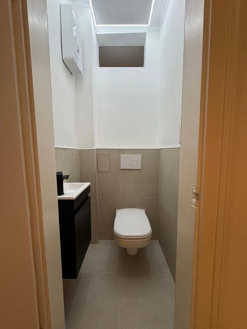Prenájom bytu 4-izbový 82 m², Darmstadt, Hesensko Prenájom bytu 4-izbový 82 m², Darmstadt, Hesensko