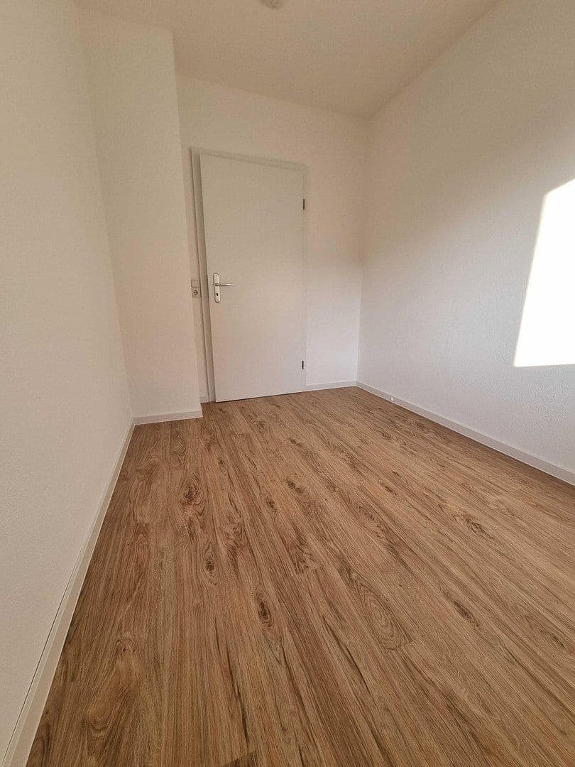 Predaj domu 99 m², pozemok 306 m², Eisenbahnstraße 4a, Steinwenden, Porýnie-Falcko Predaj domu 99 m², pozemok 306 m², Eisenbahnstraße 4a, Steinwenden, Porýnie-Falcko
