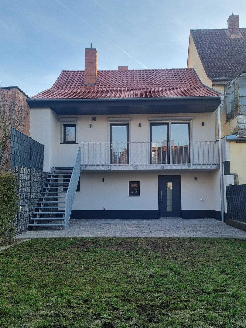 Predaj domu 99 m², pozemok 306 m², Eisenbahnstraße 4a, Steinwenden, Porýnie-Falcko Predaj domu 99 m², pozemok 306 m², Eisenbahnstraße 4a, Steinwenden, Porýnie-Falcko