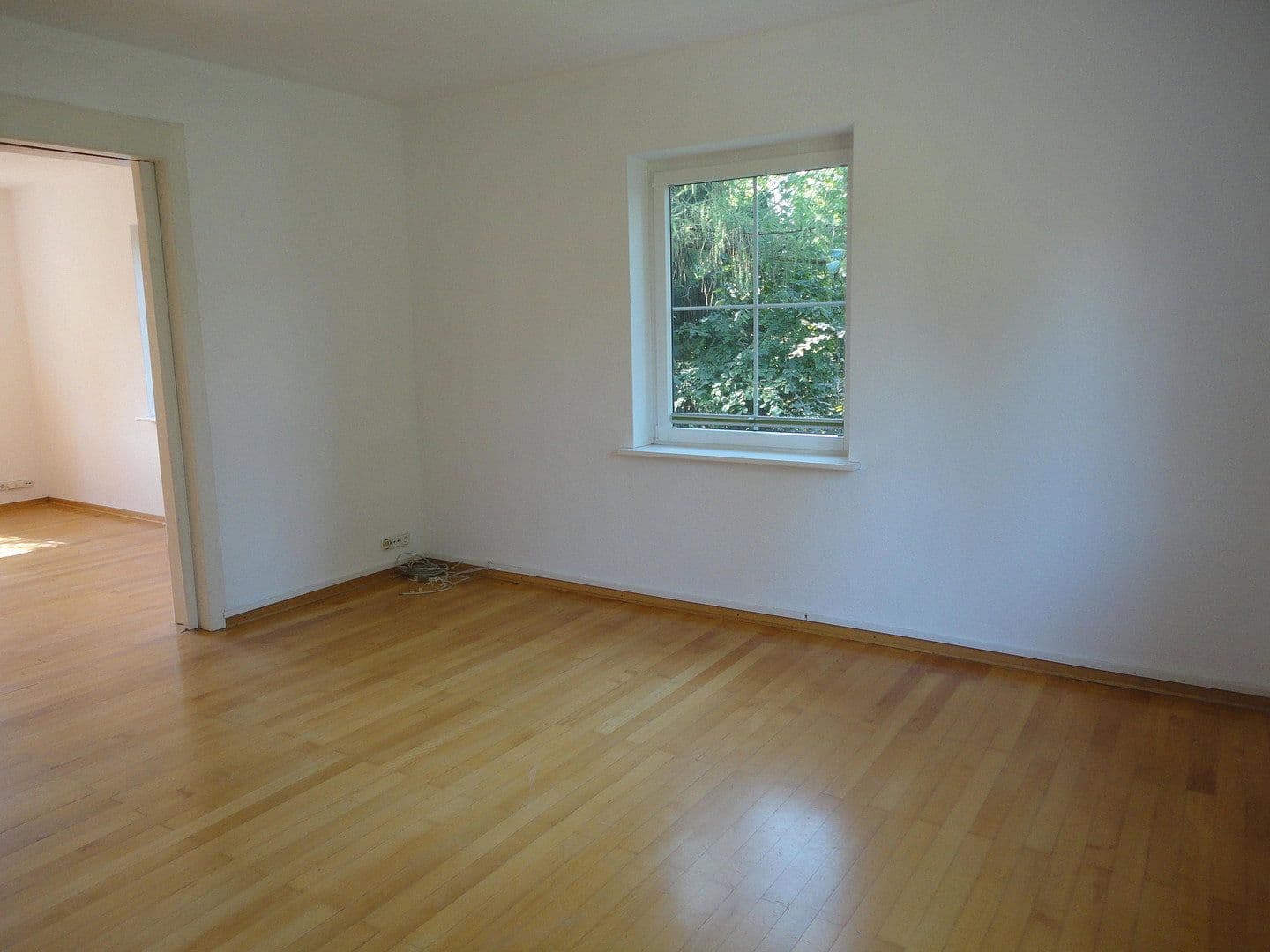 Prenájom bytu 4-izbový 127 m², Göttingen, Dolné Sasko Prenájom bytu 4-izbový 127 m², Göttingen, Dolné Sasko