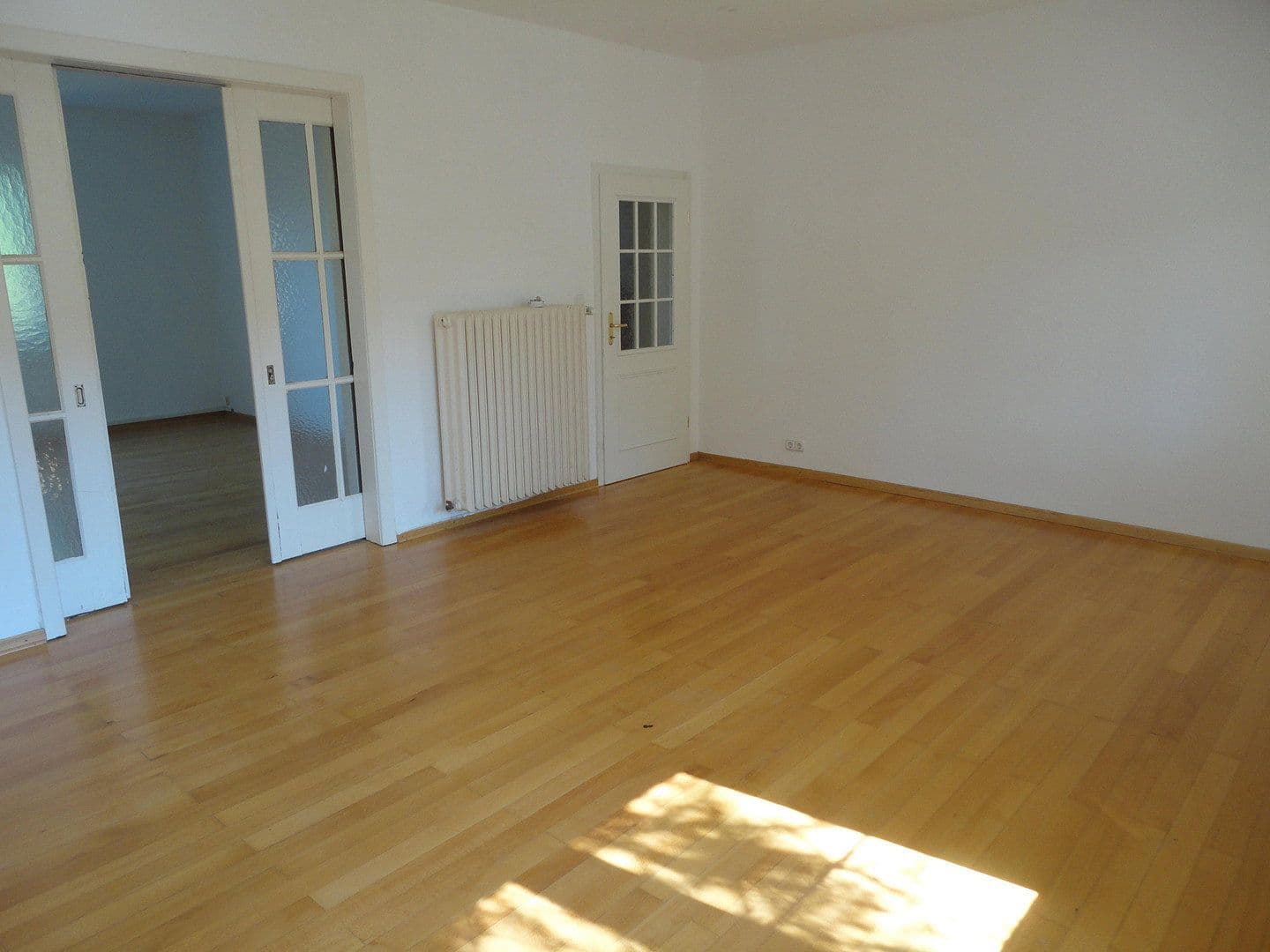 Prenájom bytu 4-izbový 127 m², Göttingen, Dolné Sasko Prenájom bytu 4-izbový 127 m², Göttingen, Dolné Sasko