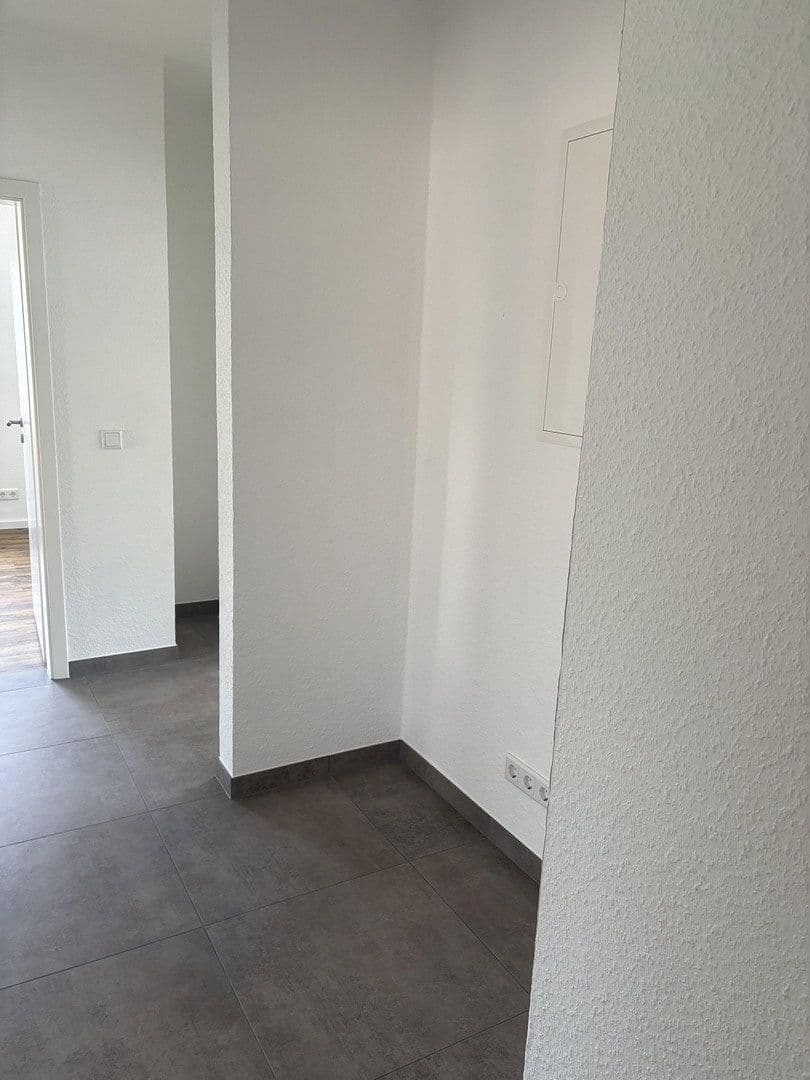 Prenájom bytu 3-izbový 80 m², Wuppertal, Severné Porýnie - Westfálsko Prenájom bytu 3-izbový 80 m², Wuppertal, Severné Porýnie - Westfálsko