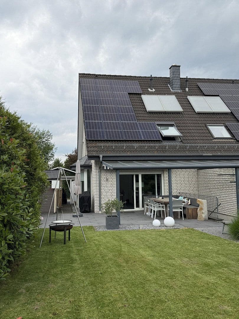 Predaj domu 124 m², pozemok 360 m², Herford, Severné Porýnie - Westfálsko Predaj domu 124 m², pozemok 360 m², Herford, Severné Porýnie - Westfálsko