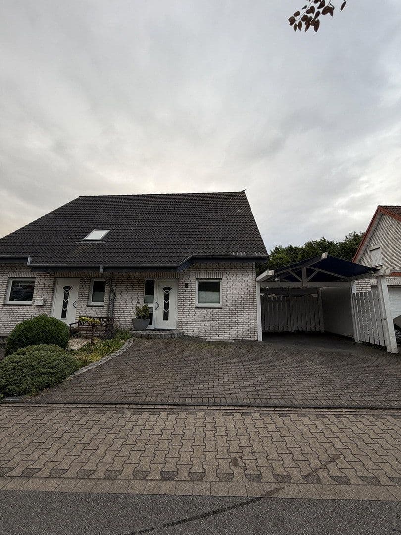 Predaj domu 124 m², pozemok 360 m², Herford, Severné Porýnie - Westfálsko Predaj domu 124 m², pozemok 360 m², Herford, Severné Porýnie - Westfálsko