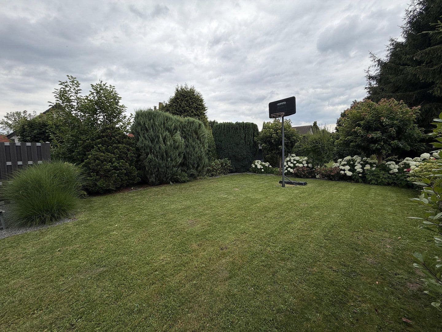 Predaj domu 124 m², pozemok 360 m², Herford, Severné Porýnie - Westfálsko Predaj domu 124 m², pozemok 360 m², Herford, Severné Porýnie - Westfálsko