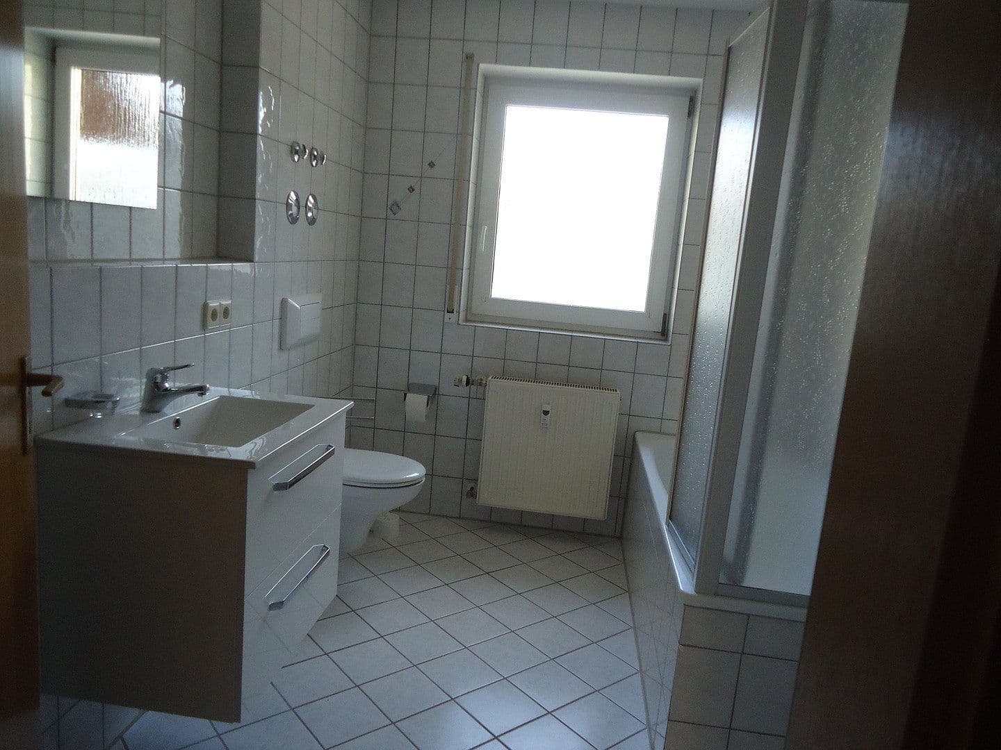 Prenájom bytu 2-izbový 57 m², Neulingen, Bádensko-Wurttembersko Prenájom bytu 2-izbový 57 m², Neulingen, Bádensko-Wurttembersko