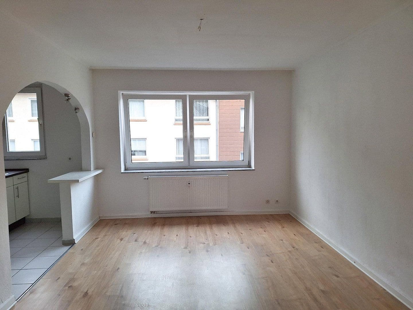 Prenájom bytu 3-izbový 70 m², Bunsenstr. 77, Essen, Severné Porýnie - Westfálsko Prenájom bytu 3-izbový 70 m², Bunsenstr. 77, Essen, Severné Porýnie - Westfálsko