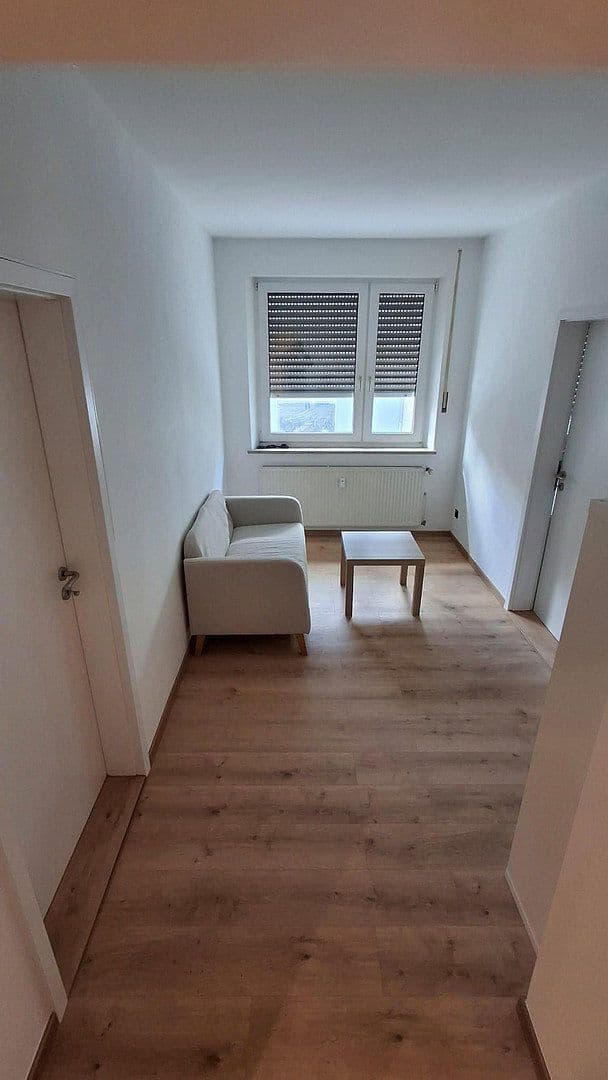 Prenájom bytu 15 m², Rollnerstraße 40, Nürnberg, Bavorsko Prenájom bytu 15 m², Rollnerstraße 40, Nürnberg, Bavorsko