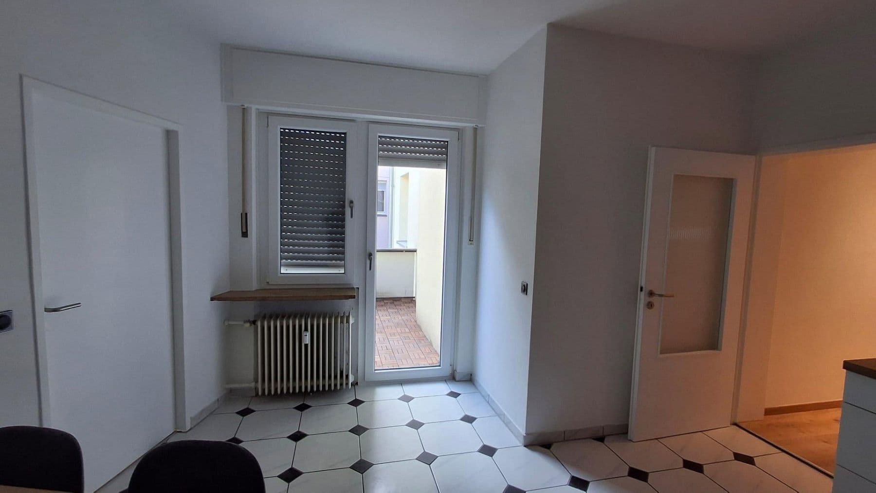 Prenájom bytu 15 m², Rollnerstraße 40, Nürnberg, Bavorsko Prenájom bytu 15 m², Rollnerstraße 40, Nürnberg, Bavorsko