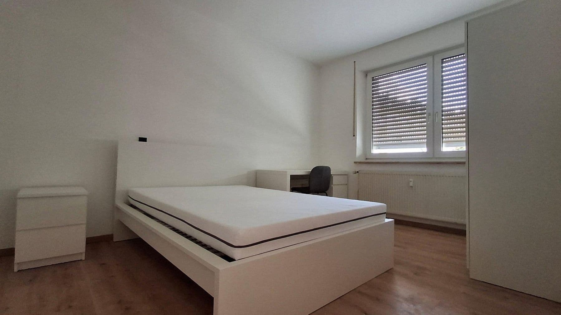 Prenájom bytu 15 m², Rollnerstraße 40, Nürnberg, Bavorsko Prenájom bytu 15 m², Rollnerstraße 40, Nürnberg, Bavorsko