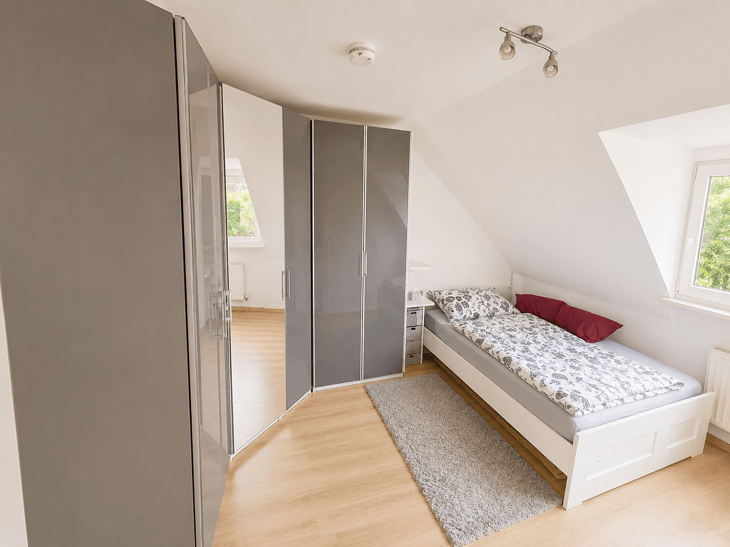 Prenájom bytu 3-izbový 60 m², Oberhausen, Severné Porýnie - Westfálsko Prenájom bytu 3-izbový 60 m², Oberhausen, Severné Porýnie - Westfálsko