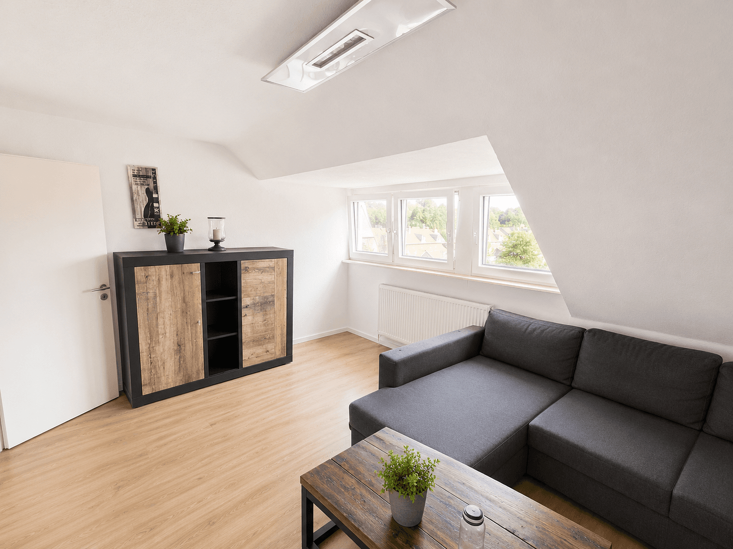 Prenájom bytu 3-izbový 60 m², Oberhausen, Severné Porýnie - Westfálsko Prenájom bytu 3-izbový 60 m², Oberhausen, Severné Porýnie - Westfálsko