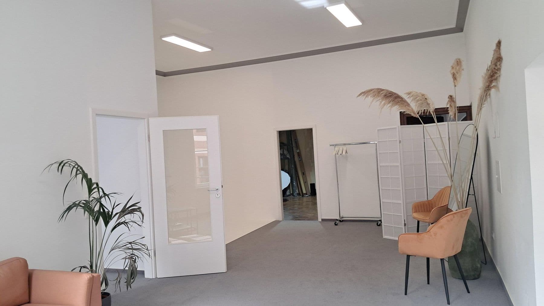 Prenájom kancelárie 93 m², Hauptstraße 94, Neustadt an der Weinstraße, Porýnie-Falcko Prenájom kancelárie 93 m², Hauptstraße 94, Neustadt an der Weinstraße, Porýnie-Falcko