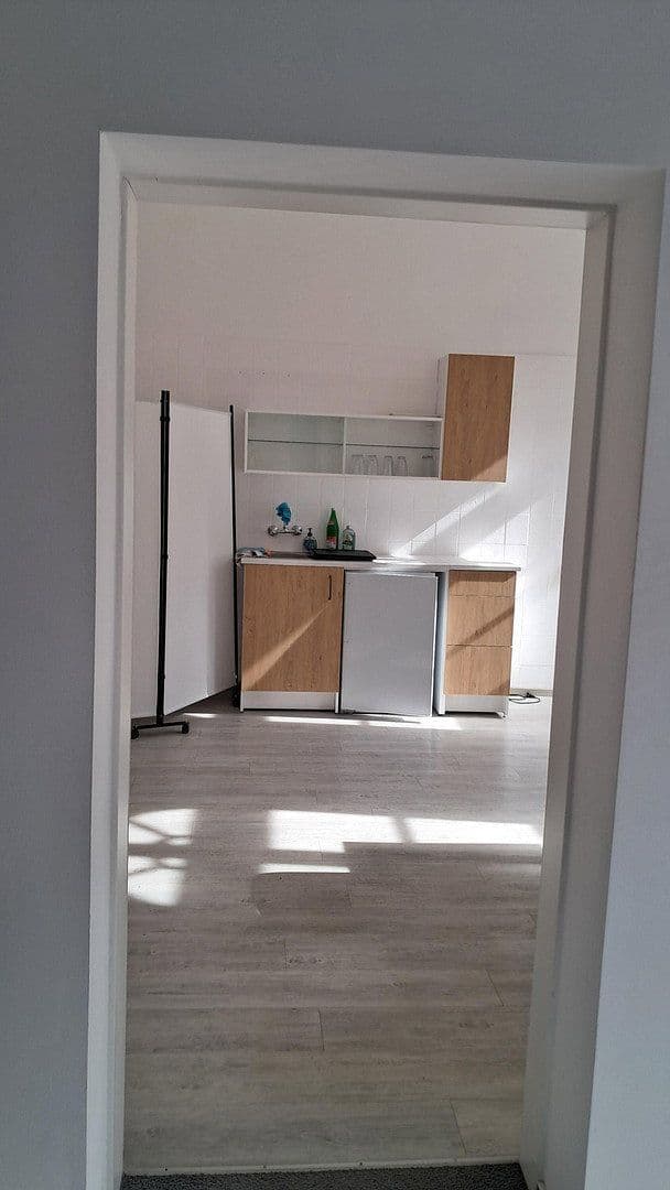 Prenájom kancelárie 93 m², Hauptstraße 94, Neustadt an der Weinstraße, Porýnie-Falcko Prenájom kancelárie 93 m², Hauptstraße 94, Neustadt an der Weinstraße, Porýnie-Falcko