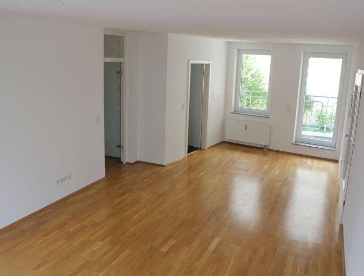 Predaj bytu 4-izbový 100 m², Münchener Straße, Berlin, Berlín Predaj bytu 4-izbový 100 m², Münchener Straße, Berlin, Berlín