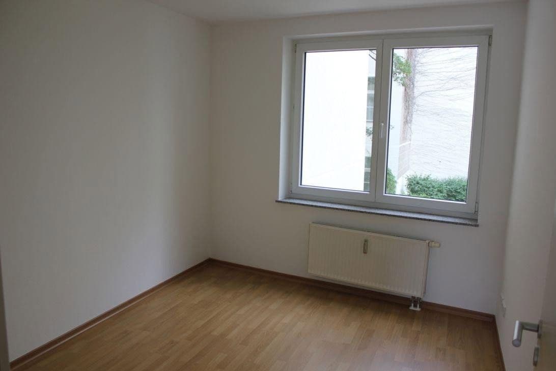 Predaj bytu 4-izbový 100 m², Münchener Straße, Berlin, Berlín Predaj bytu 4-izbový 100 m², Münchener Straße, Berlin, Berlín