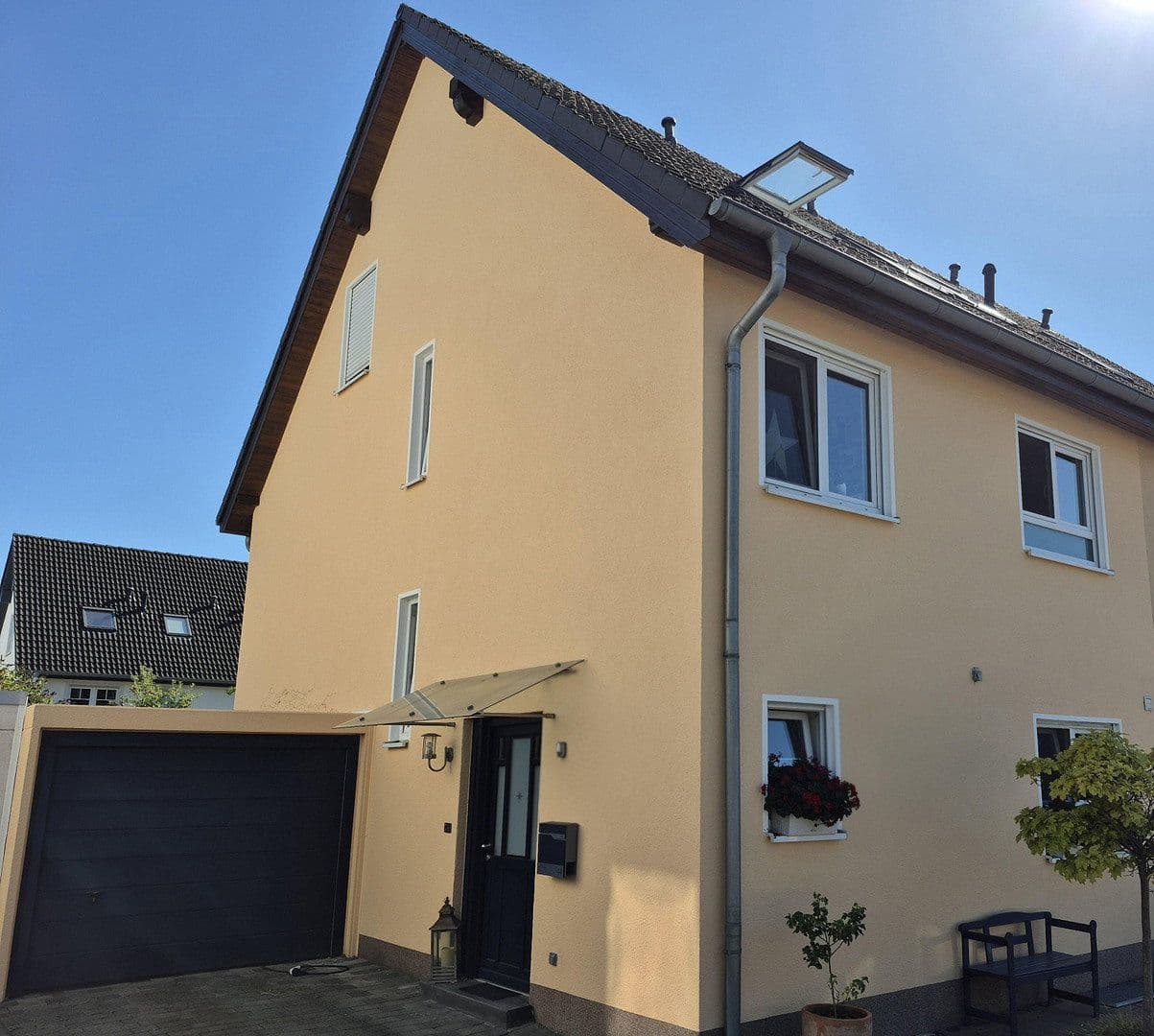 Predaj domu 142 m², pozemok 284 m², Castrop-Rauxel, Severné Porýnie - Westfálsko Predaj domu 142 m², pozemok 284 m², Castrop-Rauxel, Severné Porýnie - Westfálsko