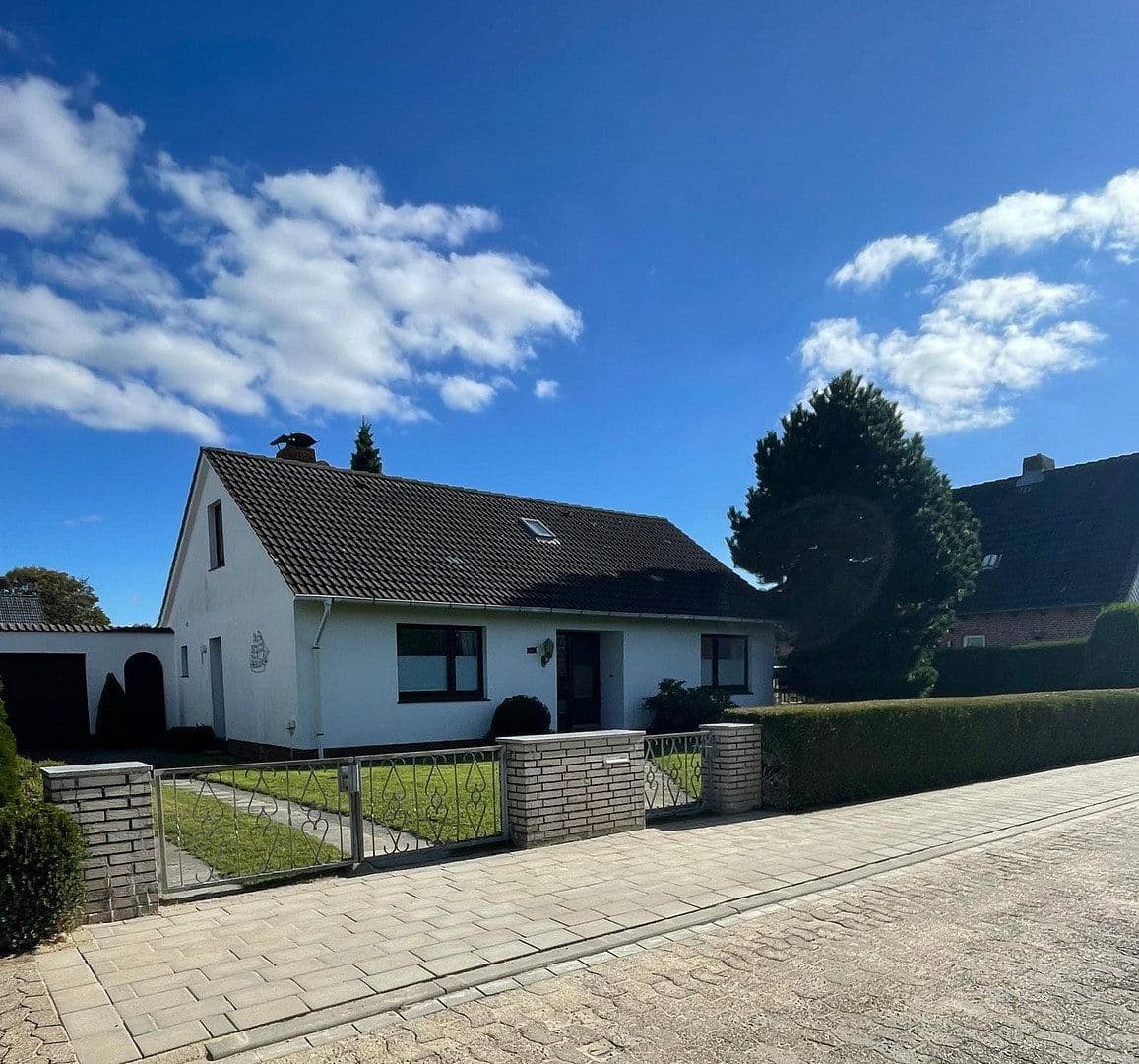 Predaj domu 122 m², pozemok 605 m², Cuxhaven, Dolné Sasko Predaj domu 122 m², pozemok 605 m², Cuxhaven, Dolné Sasko