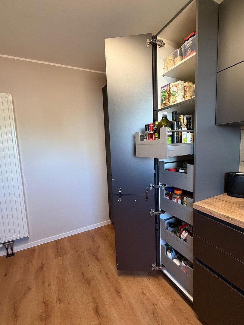 Predaj domu 145 m², pozemok 520 m², Worms, Porýnie-Falcko Predaj domu 145 m², pozemok 520 m², Worms, Porýnie-Falcko