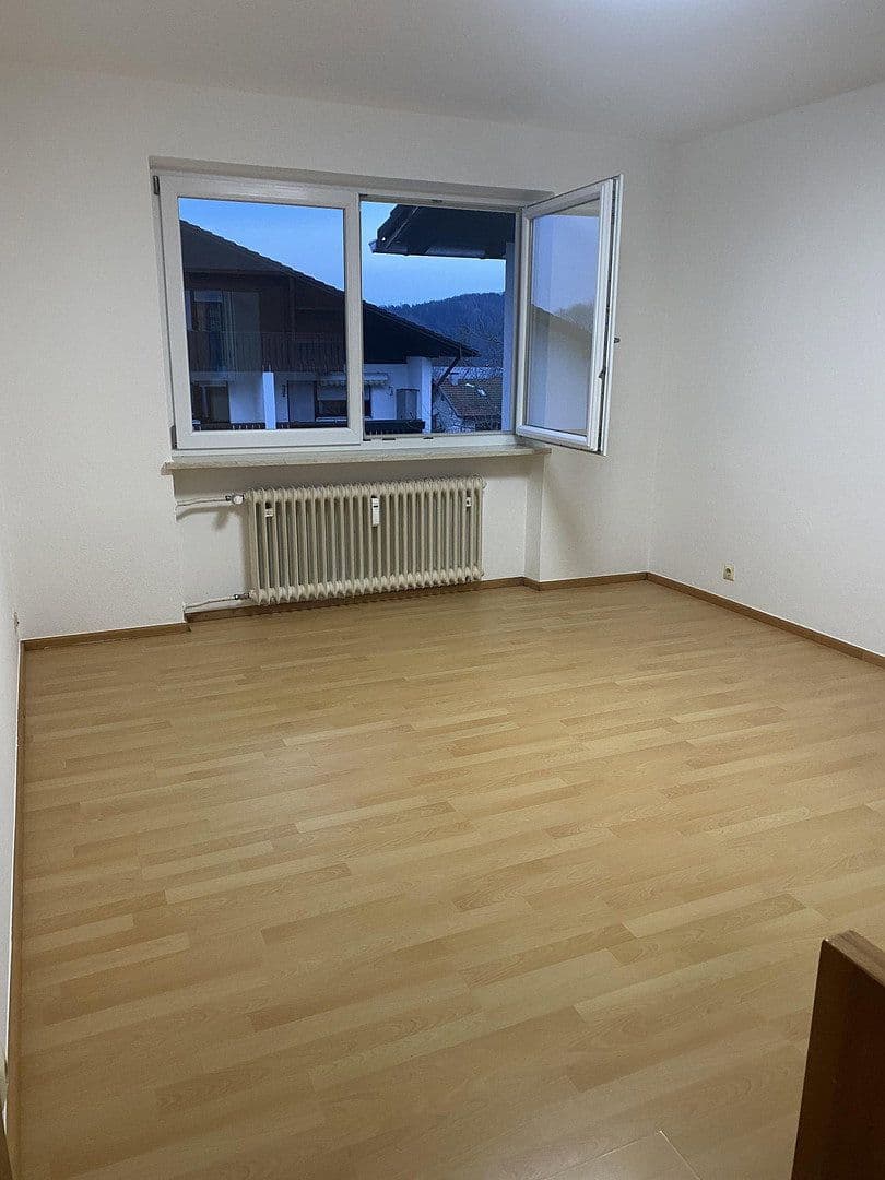 Predaj bytu 1-izbový 39 m², Siegsdorf, Bavorsko Predaj bytu 1-izbový 39 m², Siegsdorf, Bavorsko