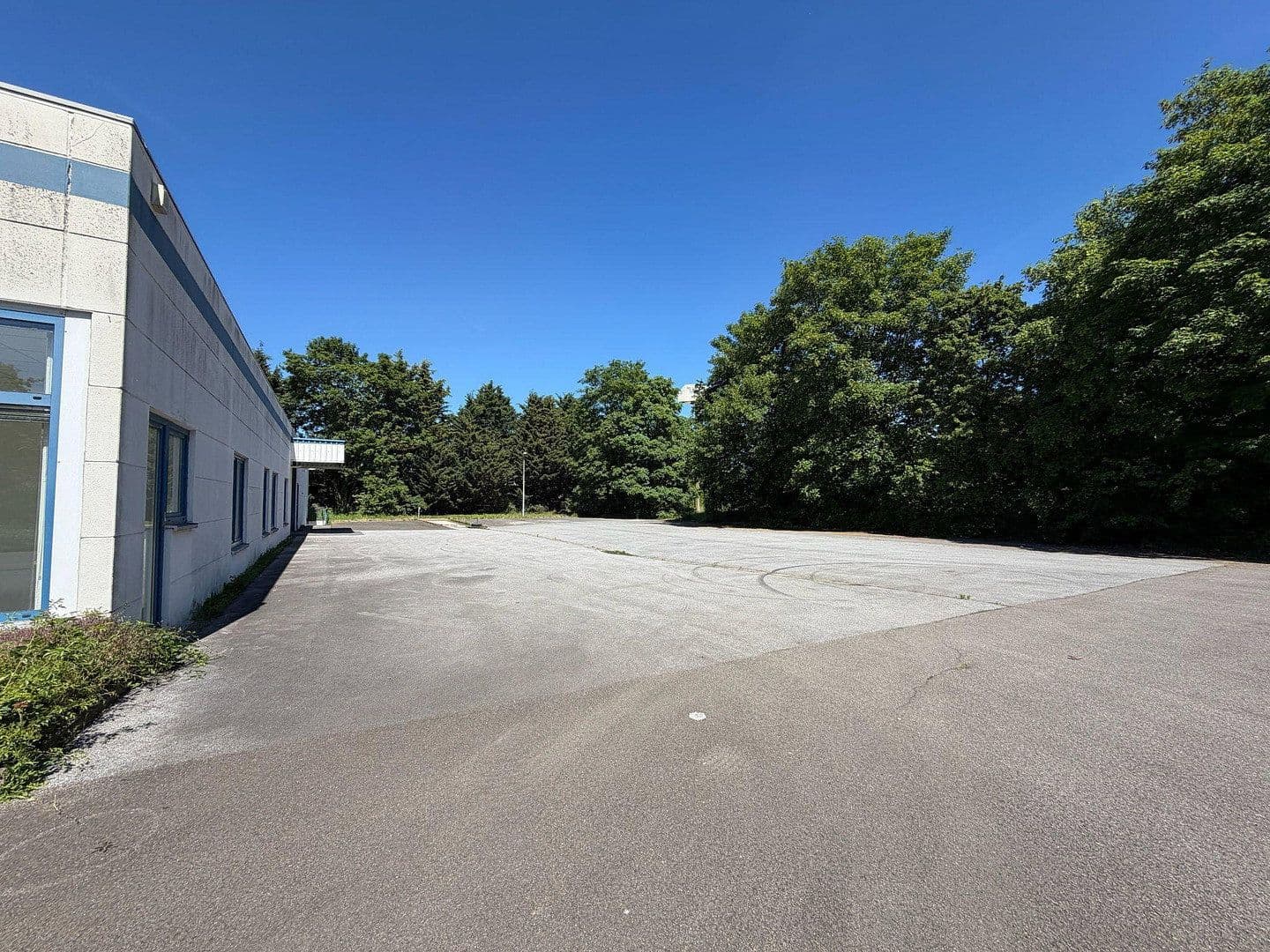 Prenájom nebytového priestoru 969 m², Meißener Dorfstraße 35, Minden, Severné Porýnie - Westfálsko Prenájom nebytového priestoru 969 m², Meißener Dorfstraße 35, Minden, Severné Porýnie - Westfálsko