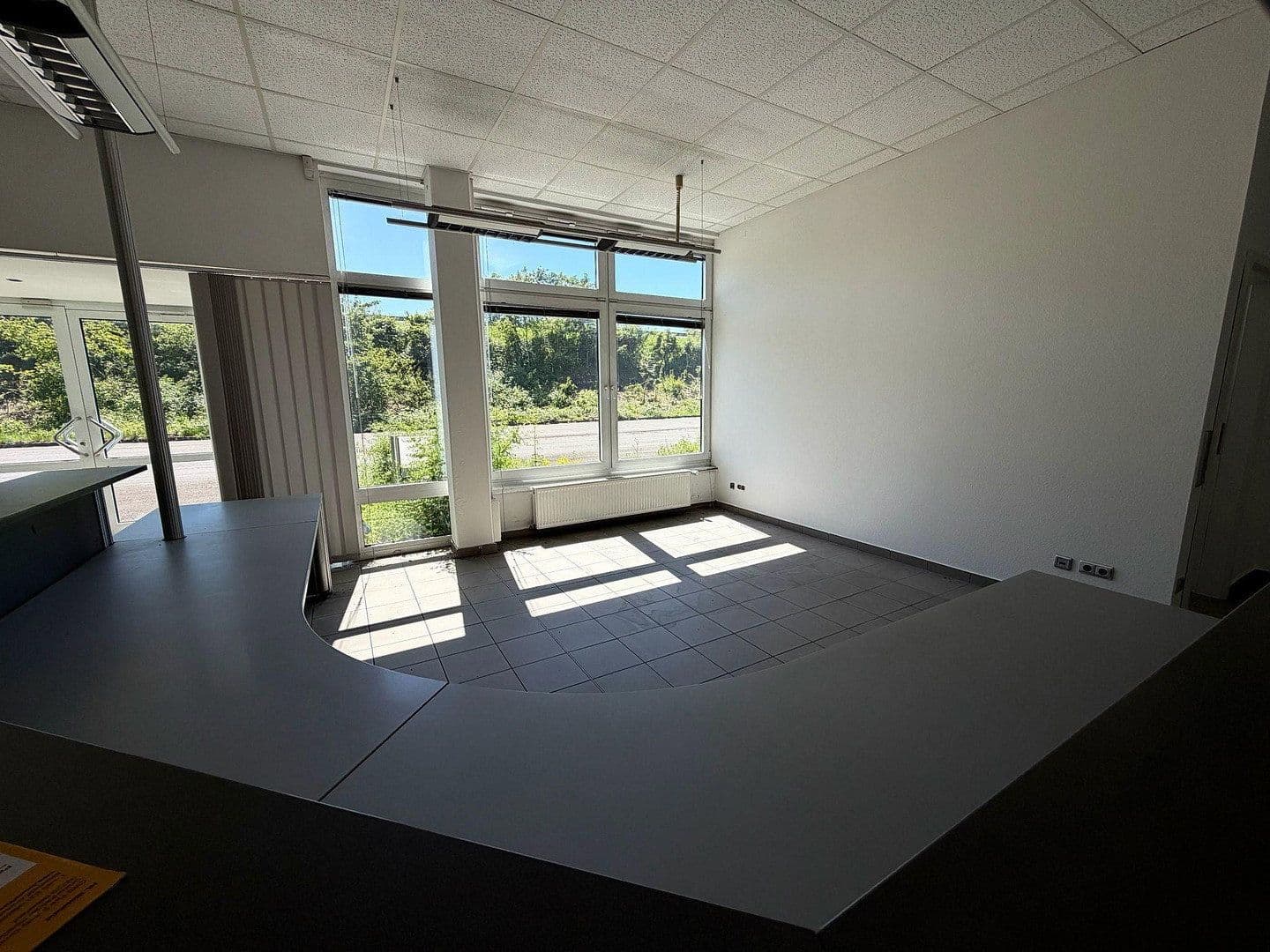 Prenájom nebytového priestoru 969 m², Meißener Dorfstraße 35, Minden, Severné Porýnie - Westfálsko Prenájom nebytového priestoru 969 m², Meißener Dorfstraße 35, Minden, Severné Porýnie - Westfálsko