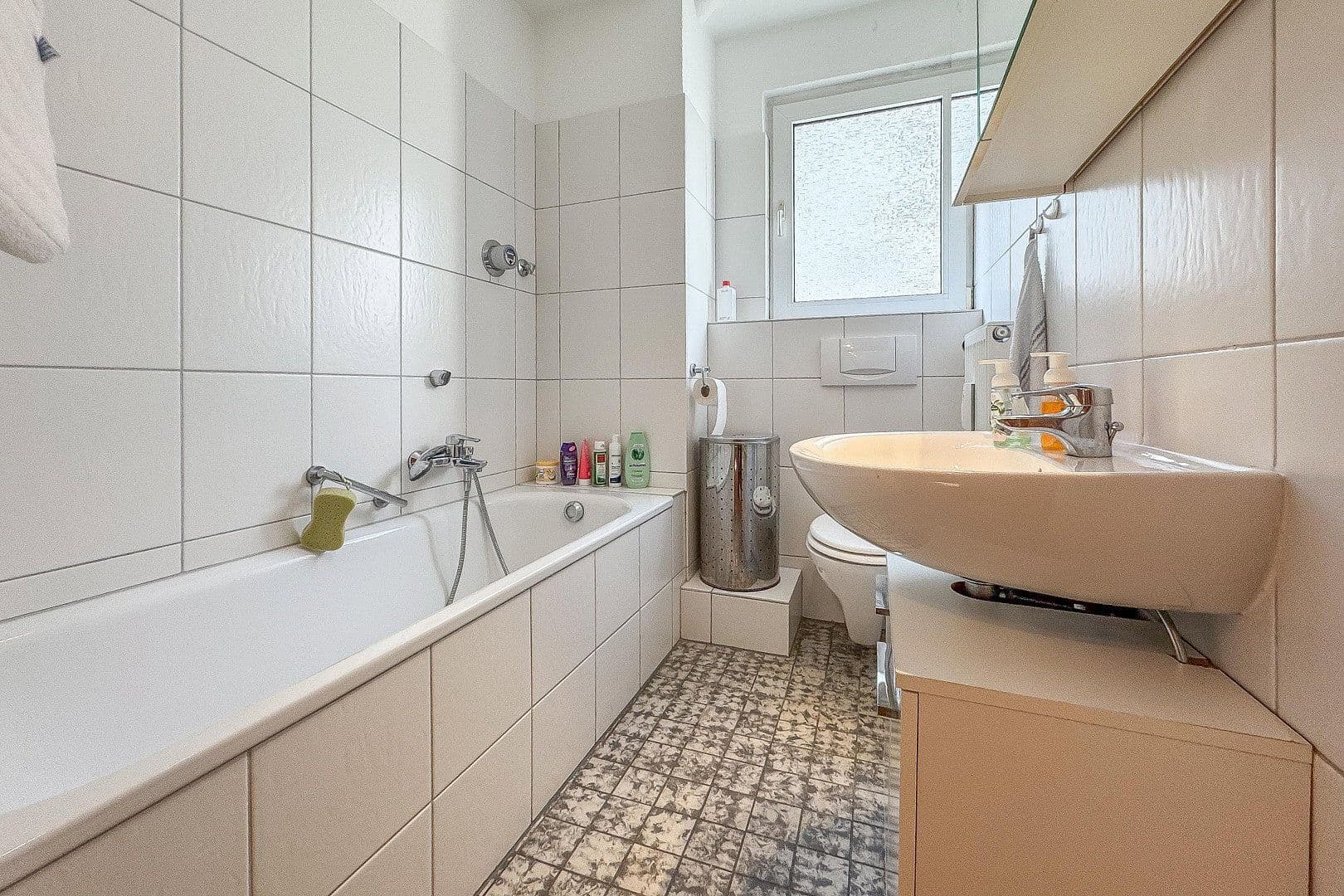 Prenájom bytu 2-izbový 56 m², Witten, Severné Porýnie - Westfálsko Prenájom bytu 2-izbový 56 m², Witten, Severné Porýnie - Westfálsko