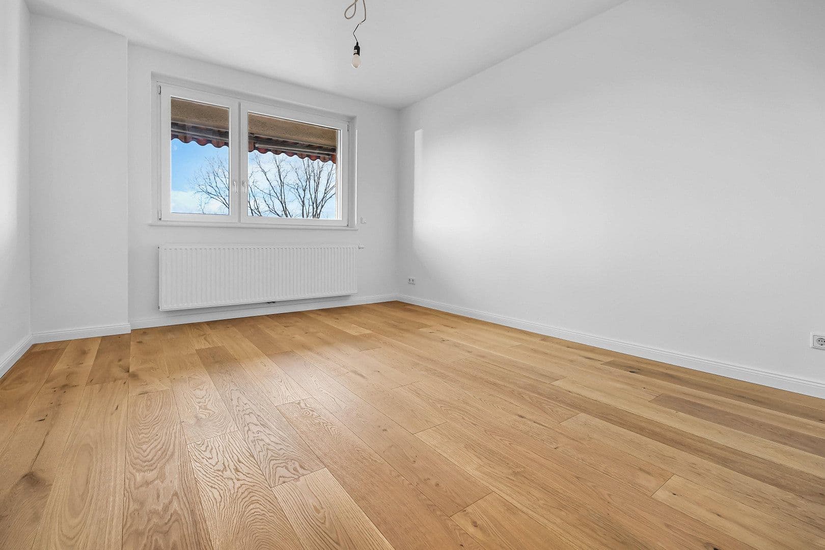 Prenájom bytu 2-izbový 62 m², Bremen, Brémy Prenájom bytu 2-izbový 62 m², Bremen, Brémy
