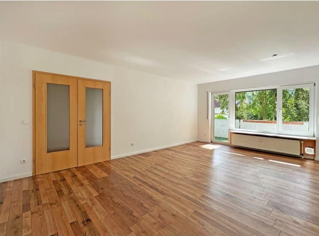 Prenájom bytu 3-izbový 80 m², Riedstadt, Hesensko Prenájom bytu 3-izbový 80 m², Riedstadt, Hesensko