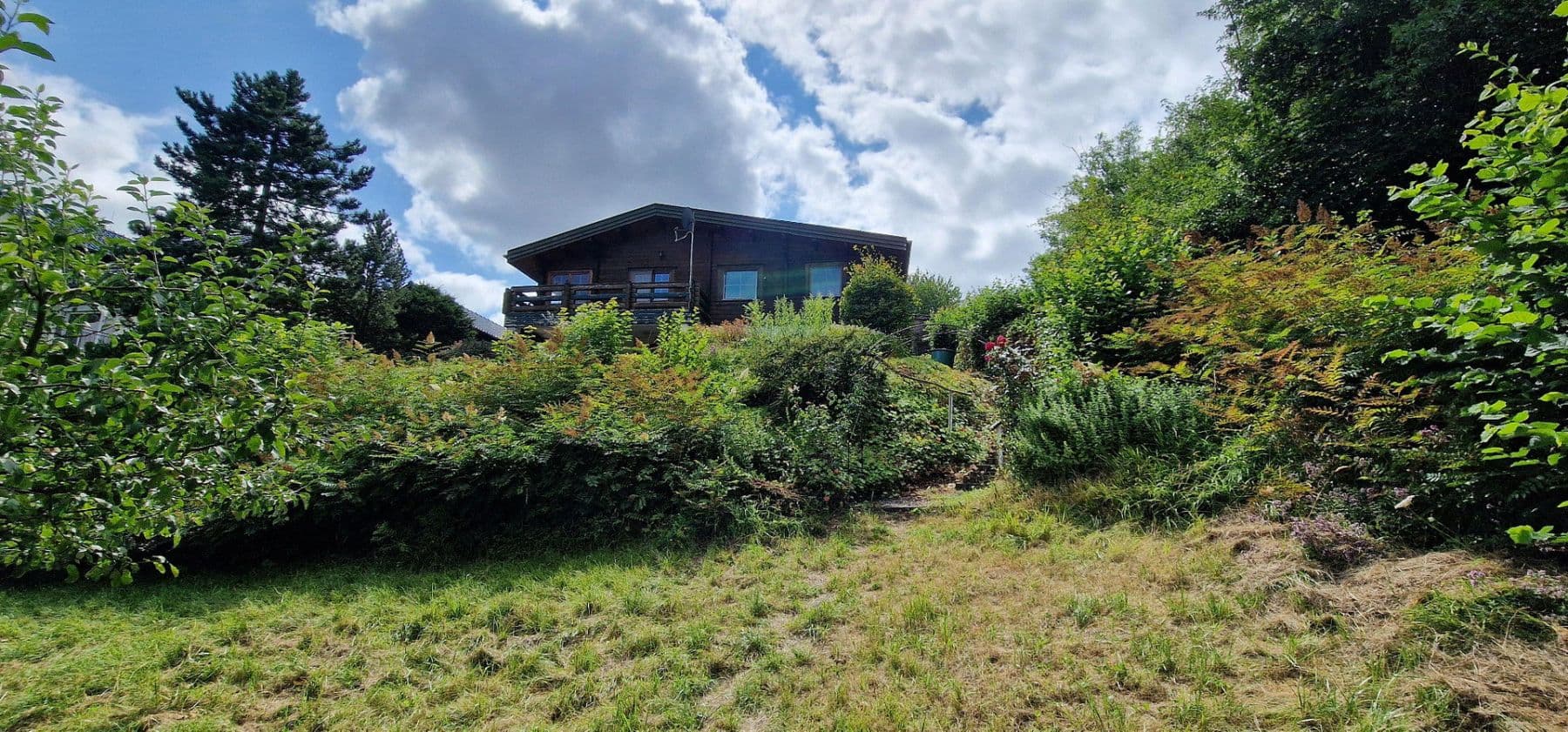 Predaj domu 145 m², pozemok 1.068 m², Bad Sachsa, Dolné Sasko Predaj domu 145 m², pozemok 1.068 m², Bad Sachsa, Dolné Sasko