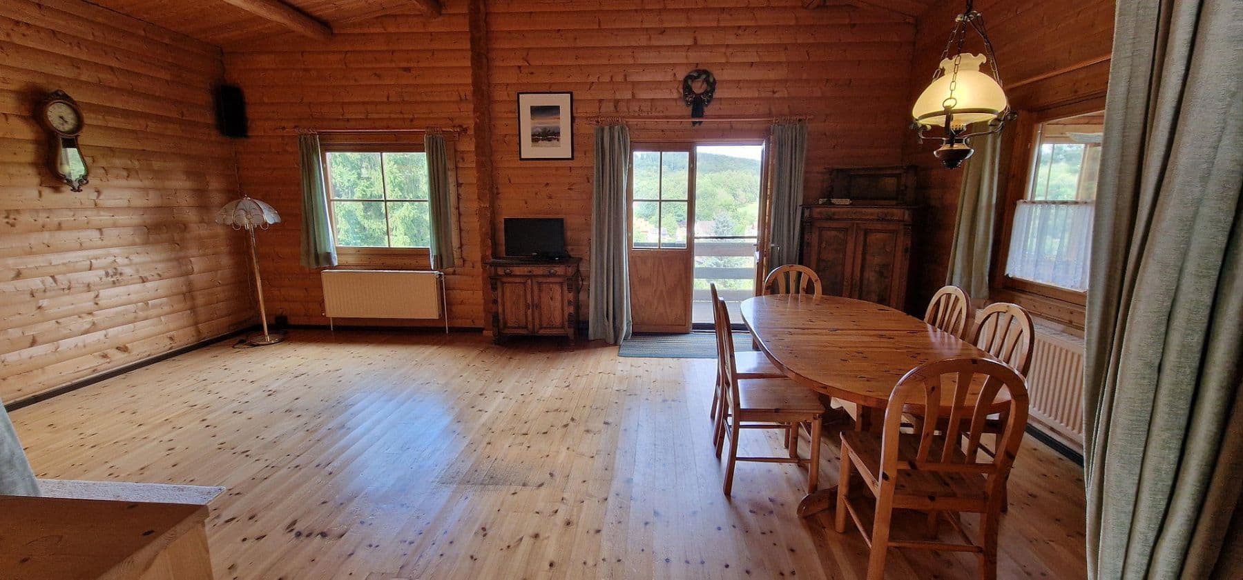 Predaj domu 145 m², pozemok 1.068 m², Bad Sachsa, Dolné Sasko Predaj domu 145 m², pozemok 1.068 m², Bad Sachsa, Dolné Sasko
