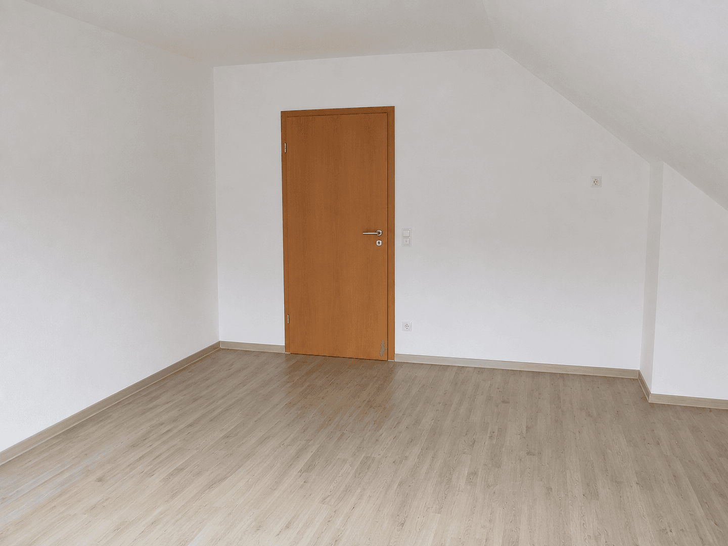 Predaj domu 300 m², pozemok 652 m², Mönchengladbach, Severné Porýnie - Westfálsko Predaj domu 300 m², pozemok 652 m², Mönchengladbach, Severné Porýnie - Westfálsko